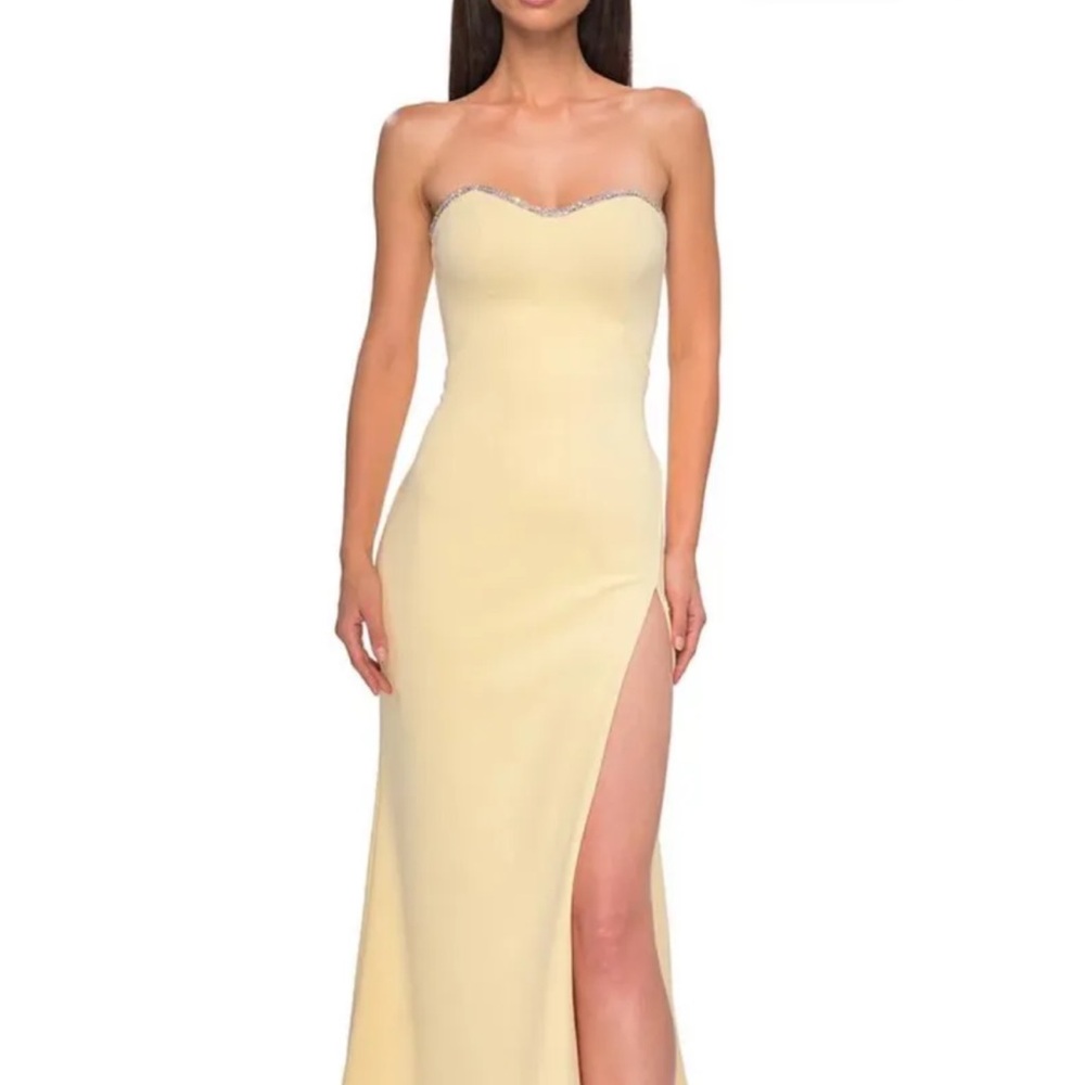 La Femme Elegant Yellow Strapless Dress